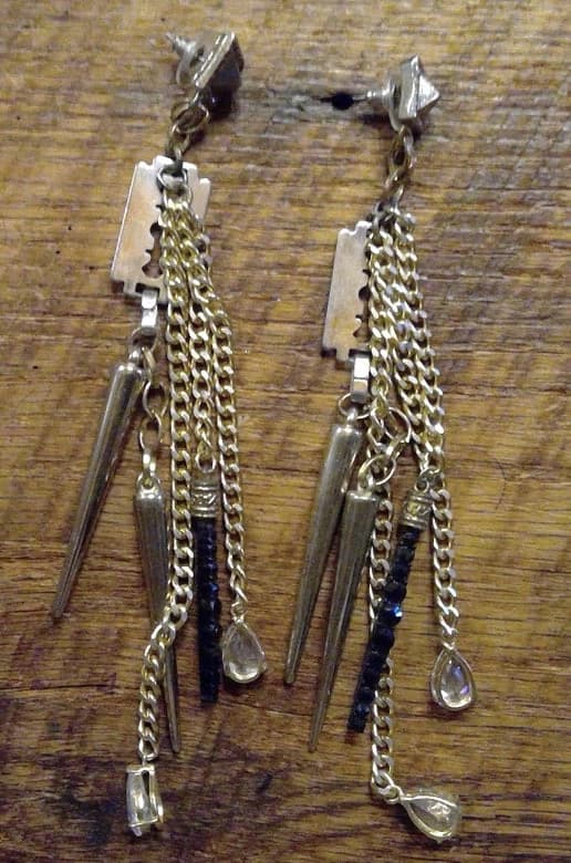 Glynneth B. Gold Chain Dangle Spike Earrings #107